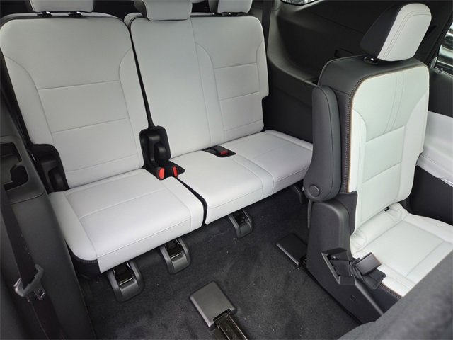 New 2026 Chevrolet Traverse High Country image 28