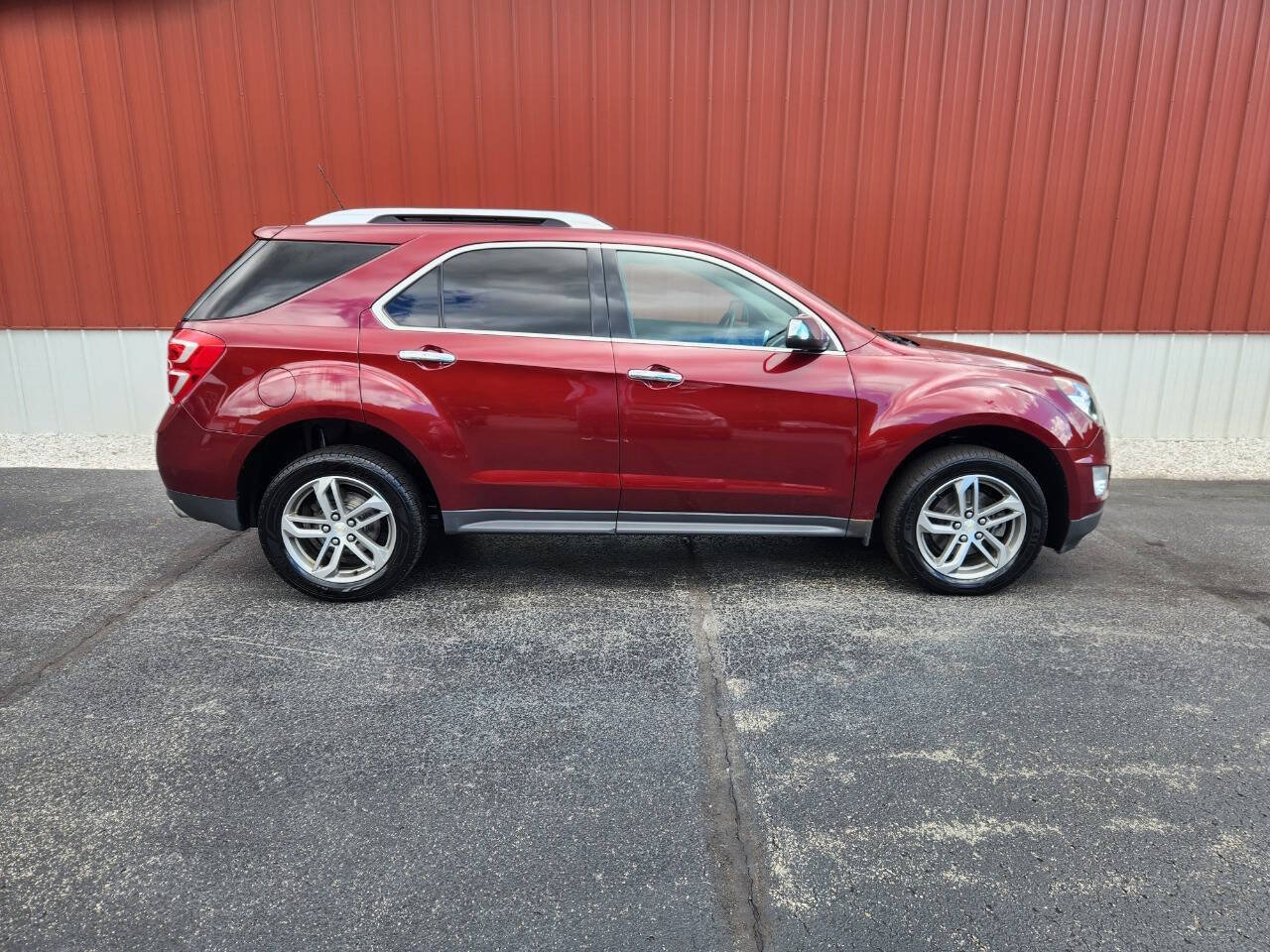 Used 2016 Chevrolet Equinox LTZ w/ Enhanced Convenience Package AWD/4WD image 10