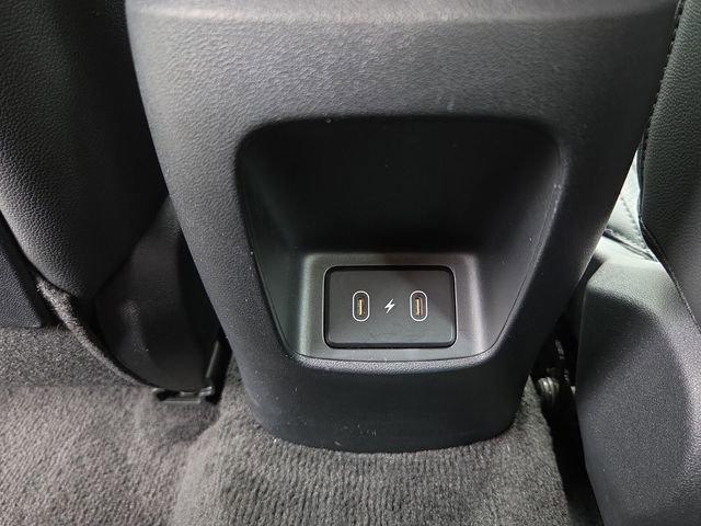 Used 2025 Hyundai Elantra Limited FWD image 15