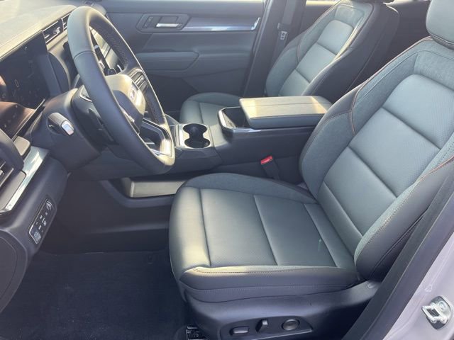 New 2026 GMC Terrain AT4 w/ Convenience Package III image 14