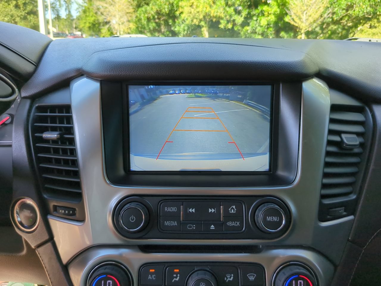 Used 2017 Chevrolet Tahoe LT RWD image 29
