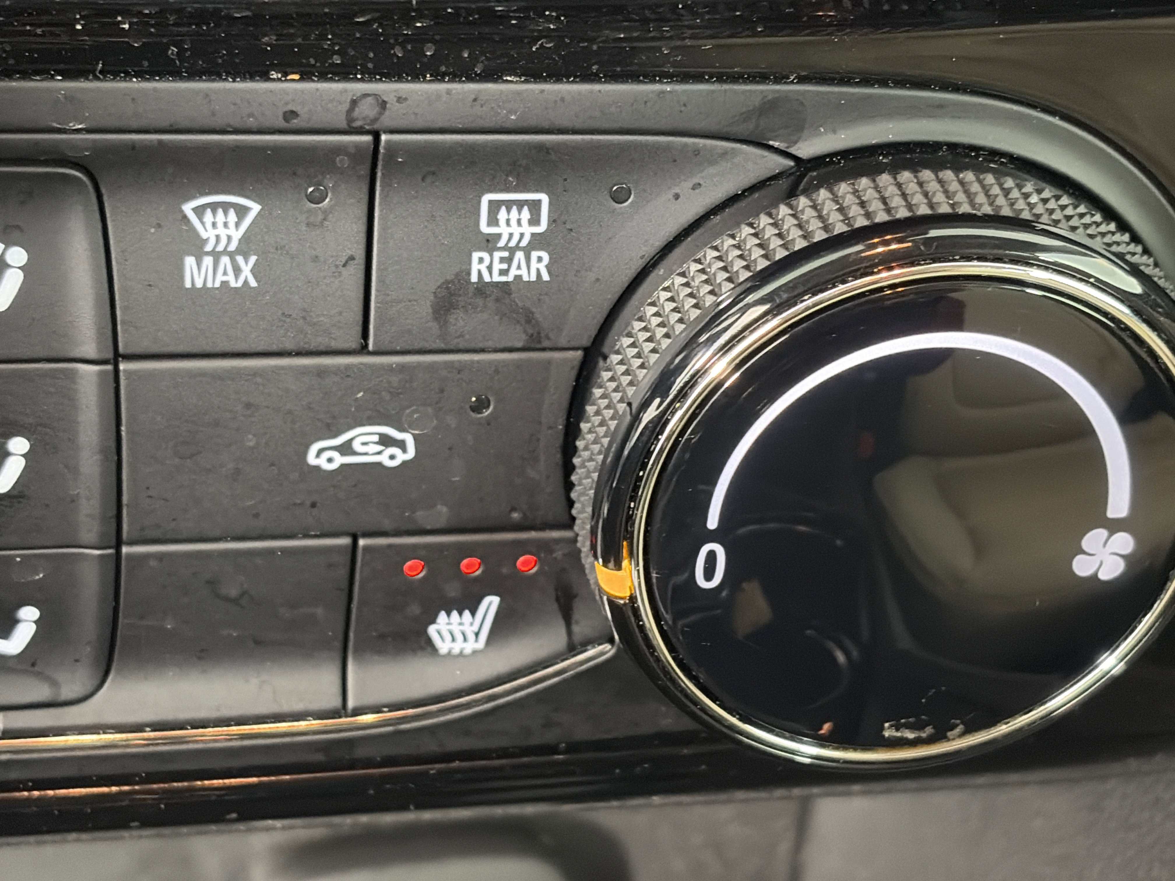 Certified 2024 Buick Encore GX Sport Touring w/ Comfort Package image 24