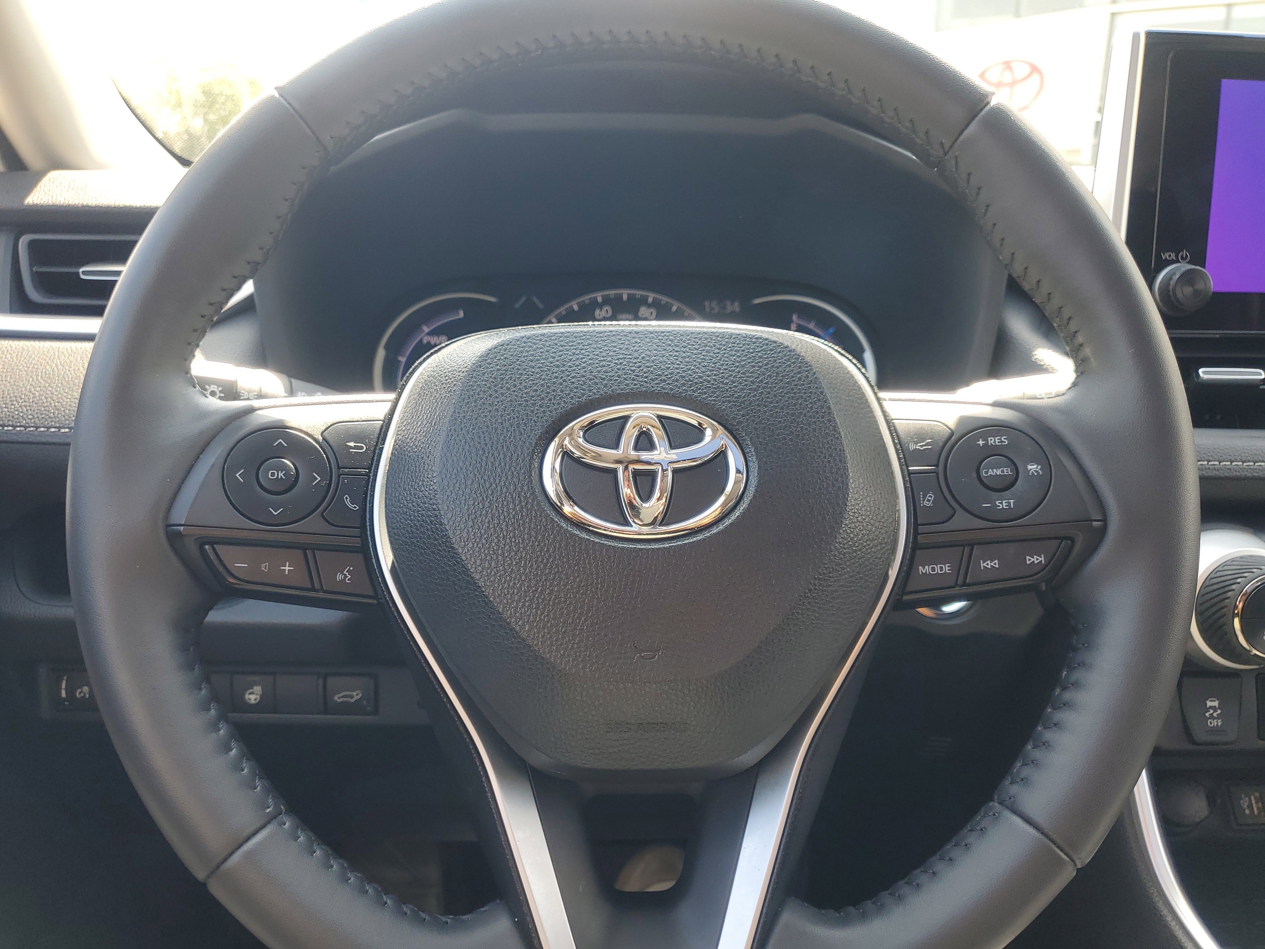 Certified 2023 Toyota RAV4 XLE Premium AWD/4WD image 22
