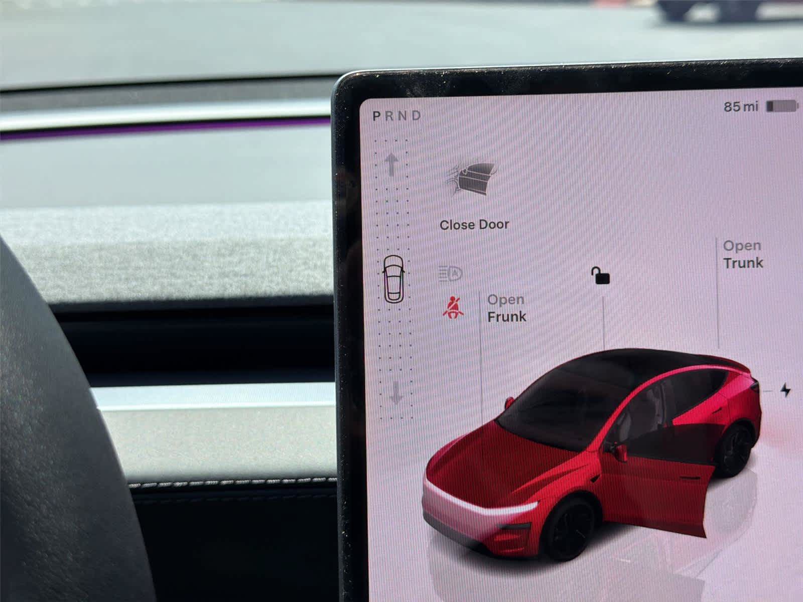 Used 2026 Tesla Model Y AWD image 19