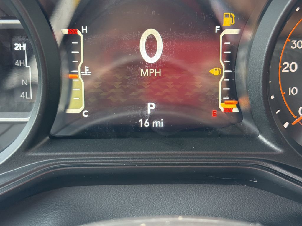 New 2026 Jeep Gladiator Sahara image 35