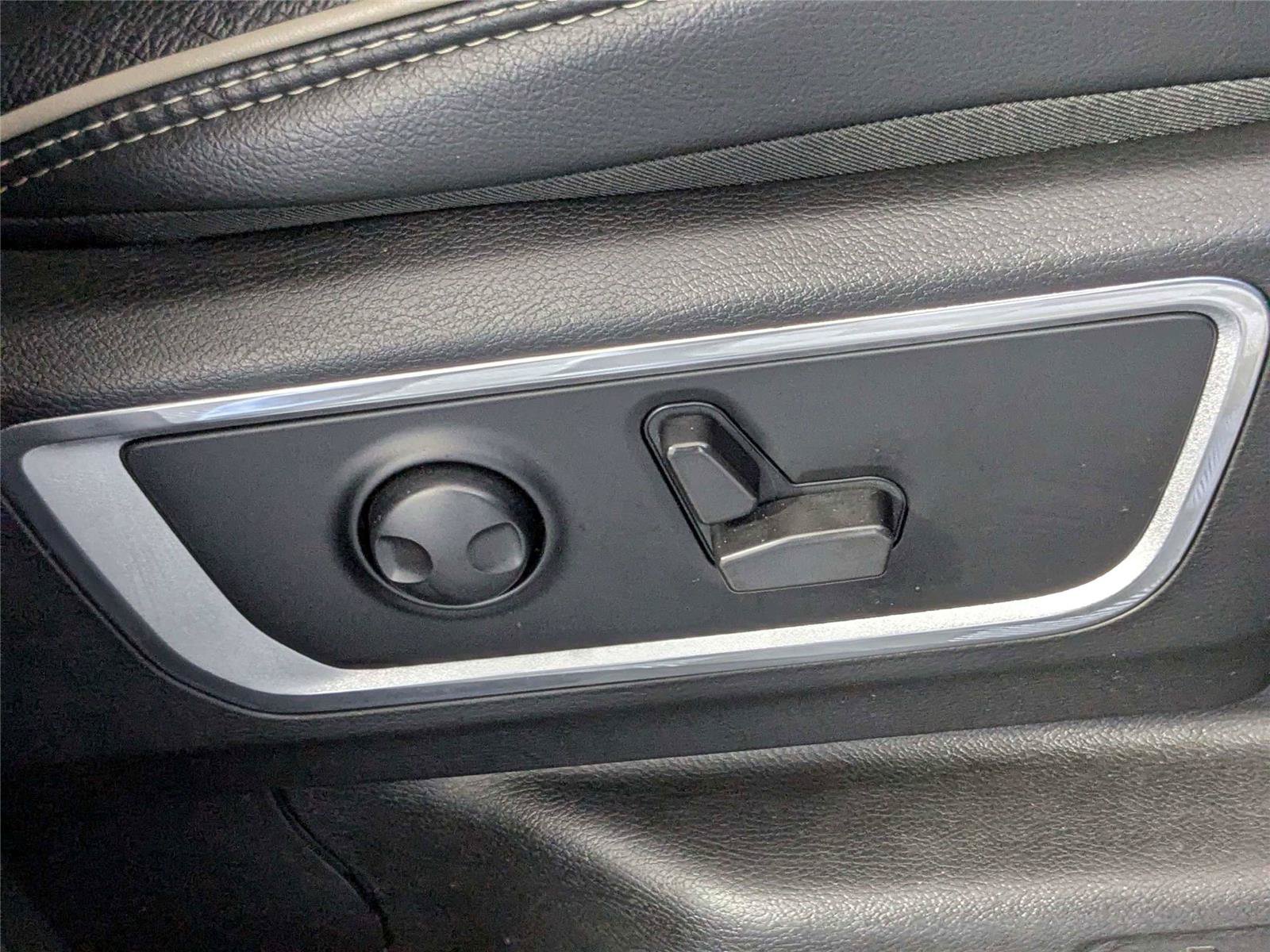 Used 2022 RAM 1500 Laramie RWD image 34