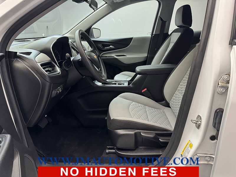 Used 2019 Chevrolet Equinox LS FWD image 12