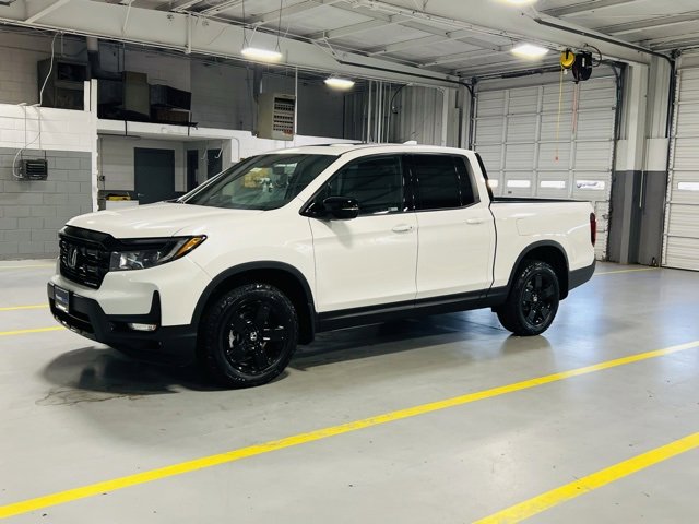 New 2026 Honda Ridgeline Black Edition image 15