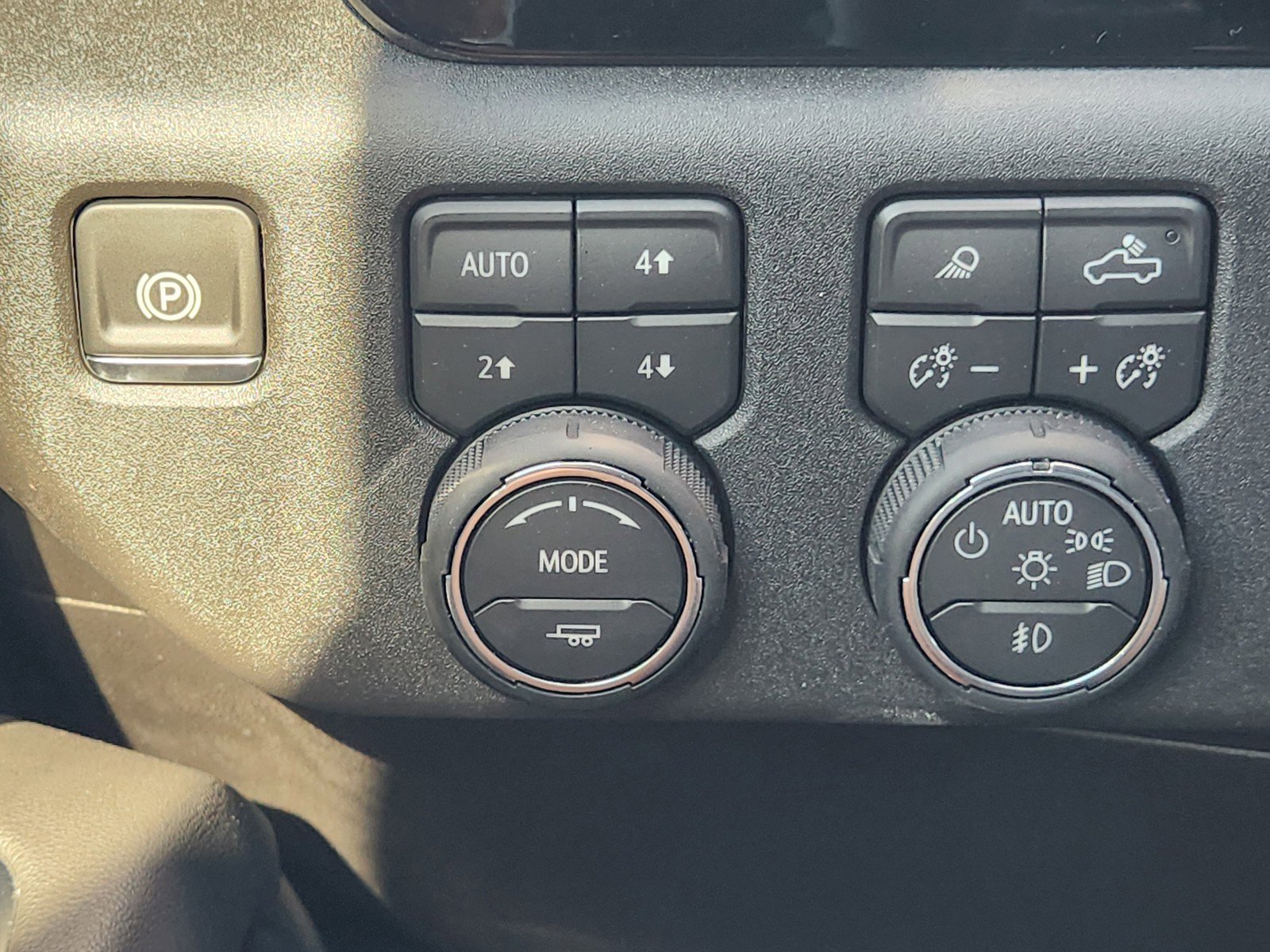 New 2026 Chevrolet Silverado 1500 High Country w/ High Country Premium Package image 16