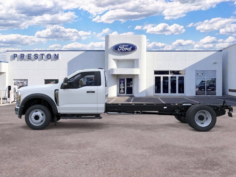 New 2026 Ford F550 2WD Regular Cab Super Duty w/ XL Chrome Package image 3