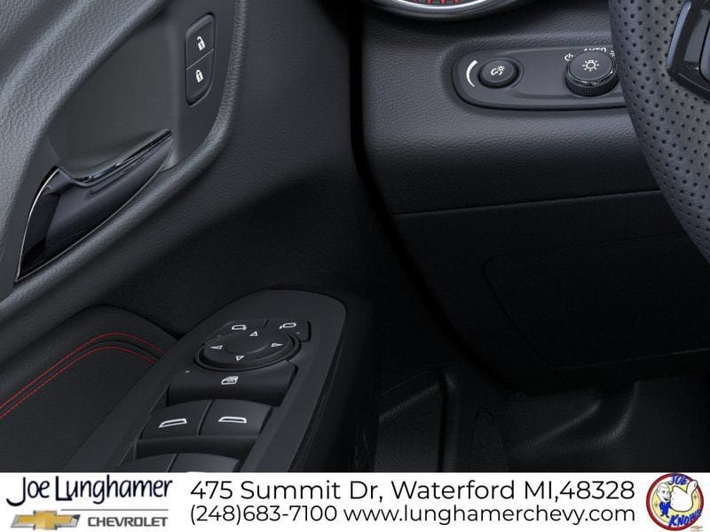 New 2026 Chevrolet Trax RS w/ Driver Confidence Package FWD image 22