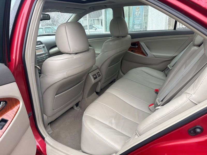 Used 2008 Toyota Camry XLE FWD image 14