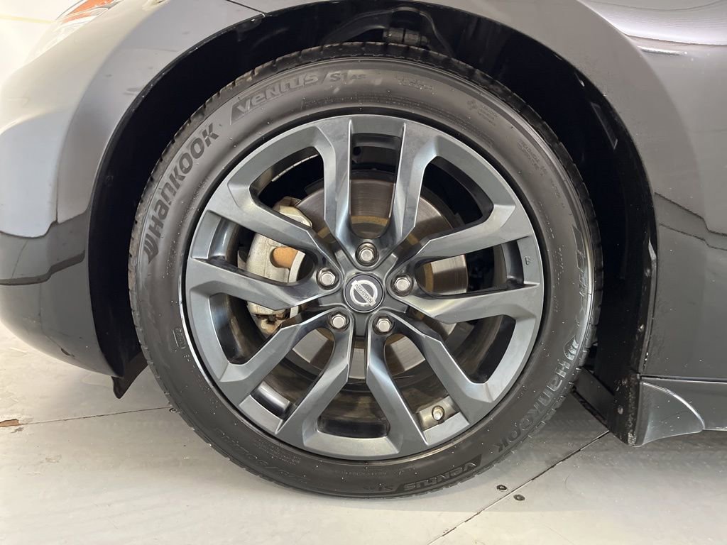 Used 2016 Nissan 370Z Touring w/ Aerodynamics Package RWD image 14