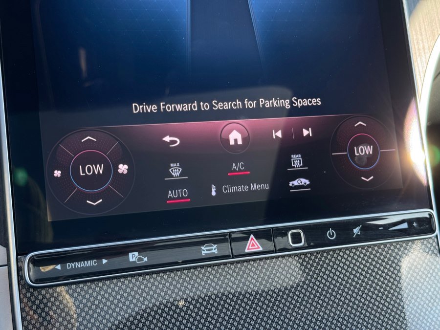 Used 2022 Mercedes-Benz C 300 4MATIC Sedan image 73