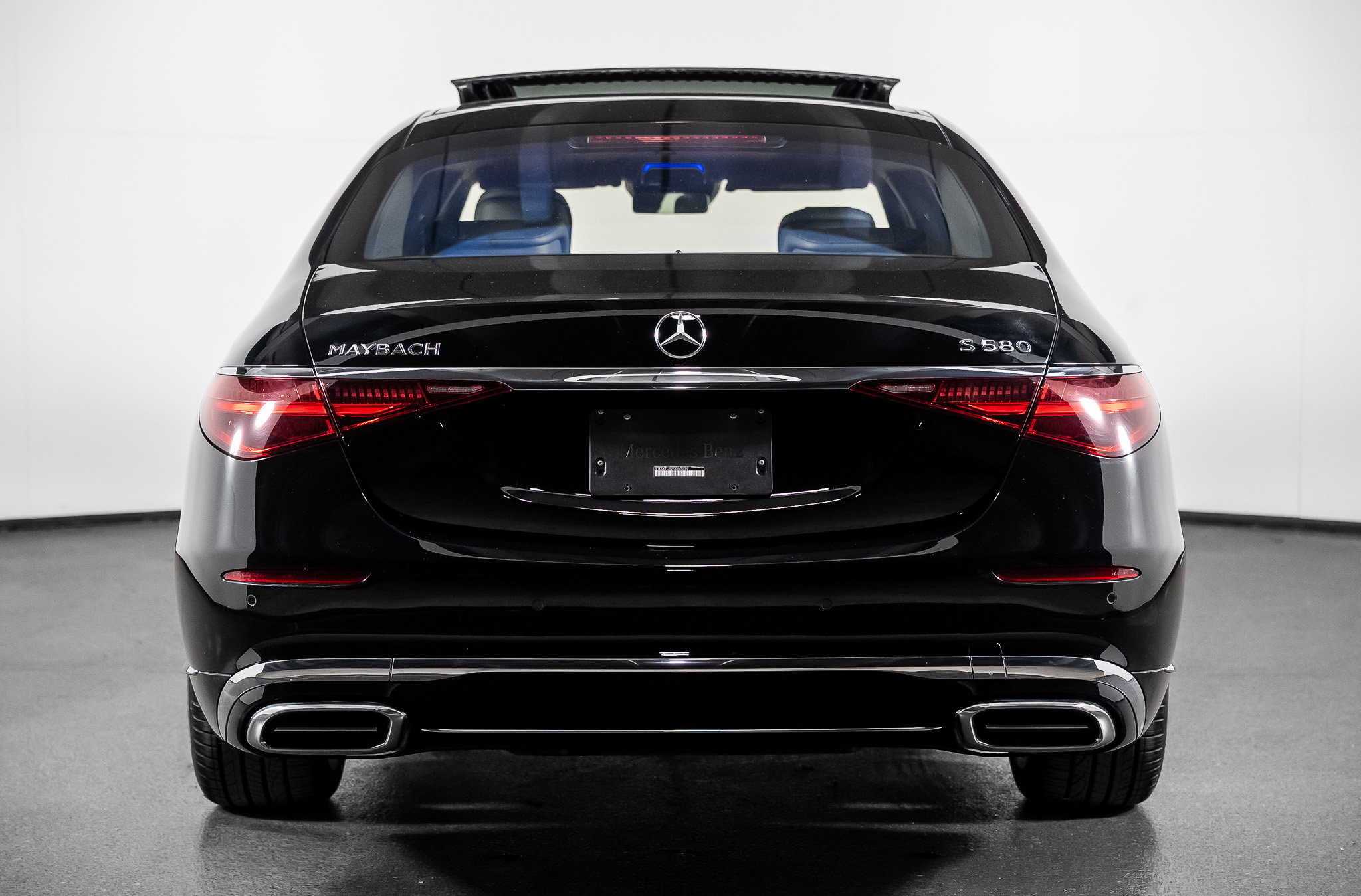 Used 2025 Mercedes-Benz Maybach S 580 4MATIC image 24