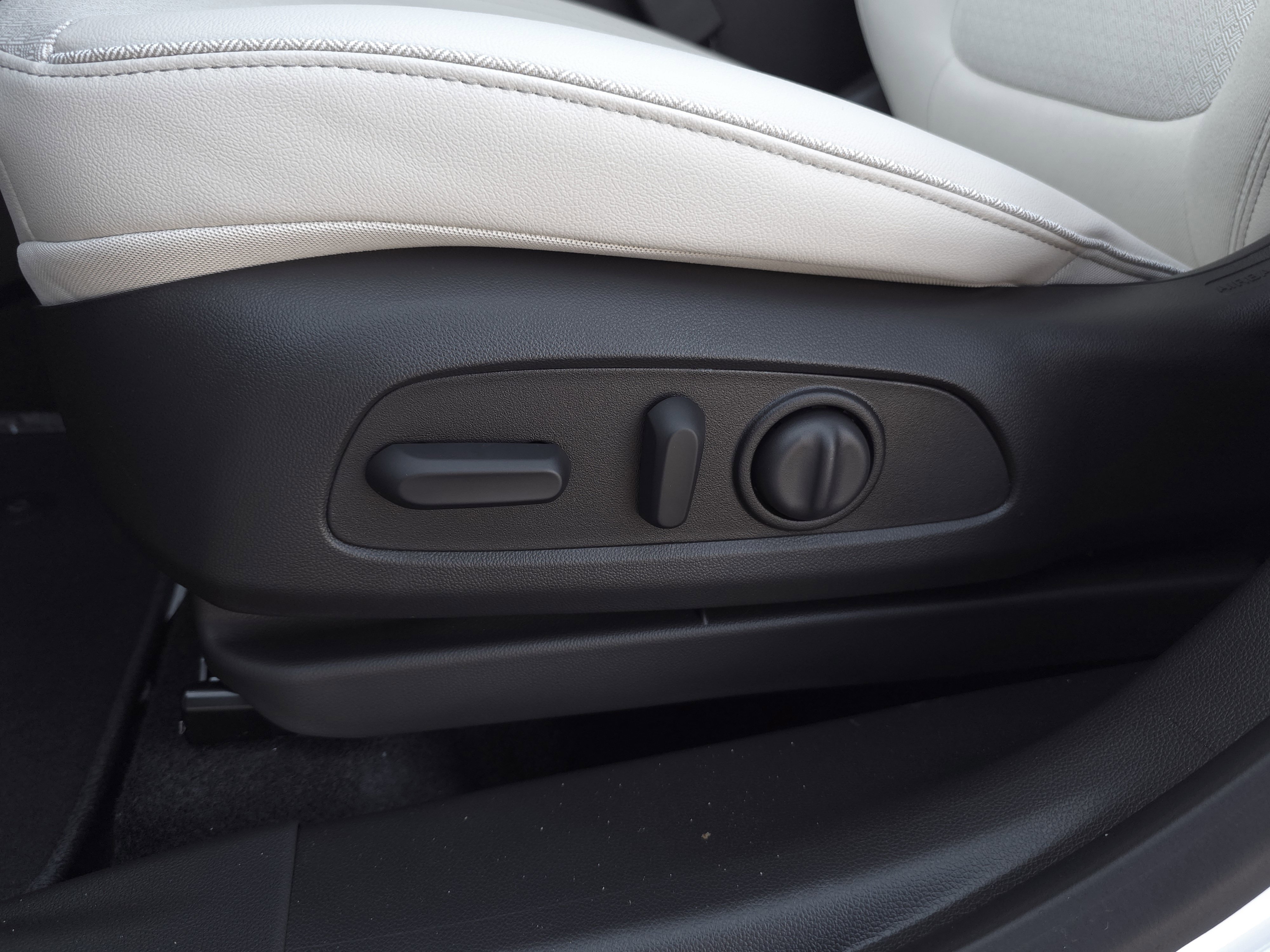 New 2026 Buick Encore GX Preferred w/ Comfort Package image 10