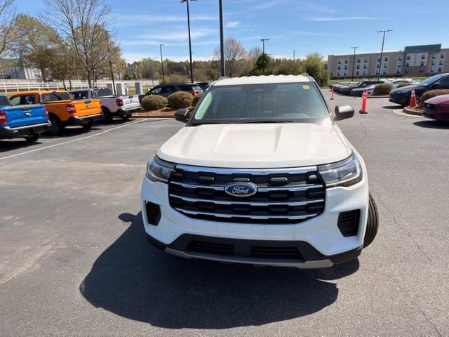 New 2025 Ford Explorer Active image 8