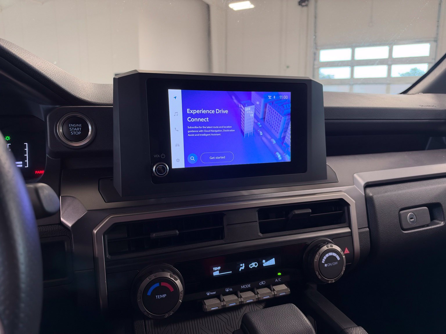 Used 2025 Toyota 4Runner SR5 AWD/4WD image 24