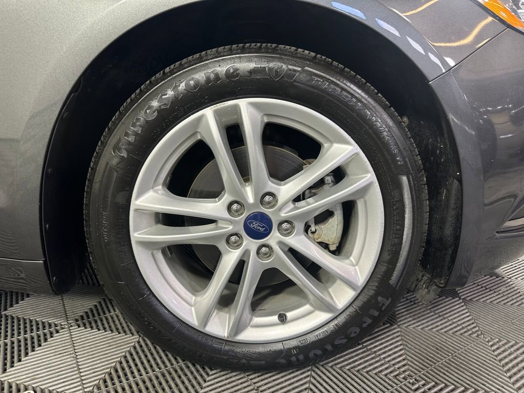 Used 2018 Ford Fusion S FWD image 13