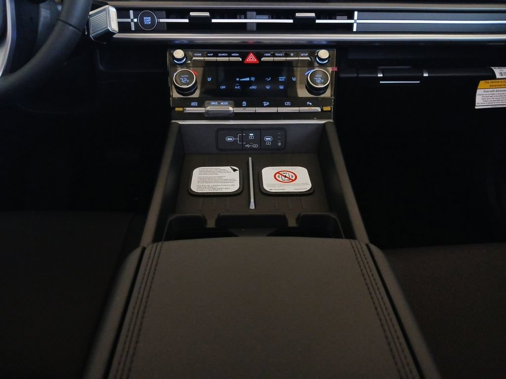 New 2026 Hyundai Santa Fe SEL FWD image 15