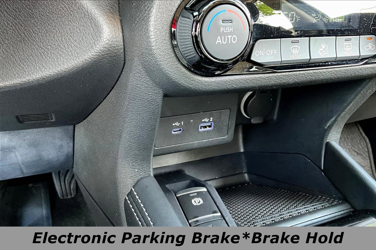 Certified 2022 Nissan Kicks SV w/ Interior Electronics Package FWD image 16