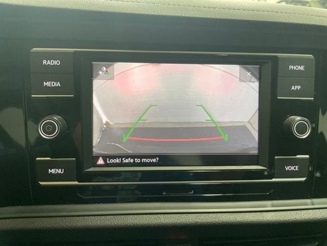Certified 2023 Volkswagen Jetta SE w/ Panoramic Sunroof Package FWD image 22