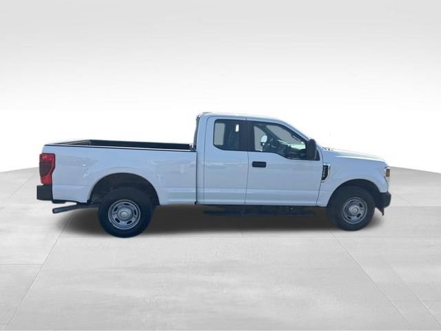 Used 2021 Ford F250 XL w/ Power Equipment Group RWD image 3