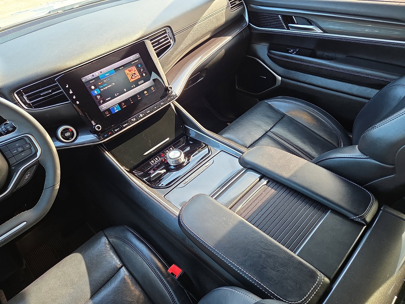 Used 2022 Jeep Wagoneer Series I image 14