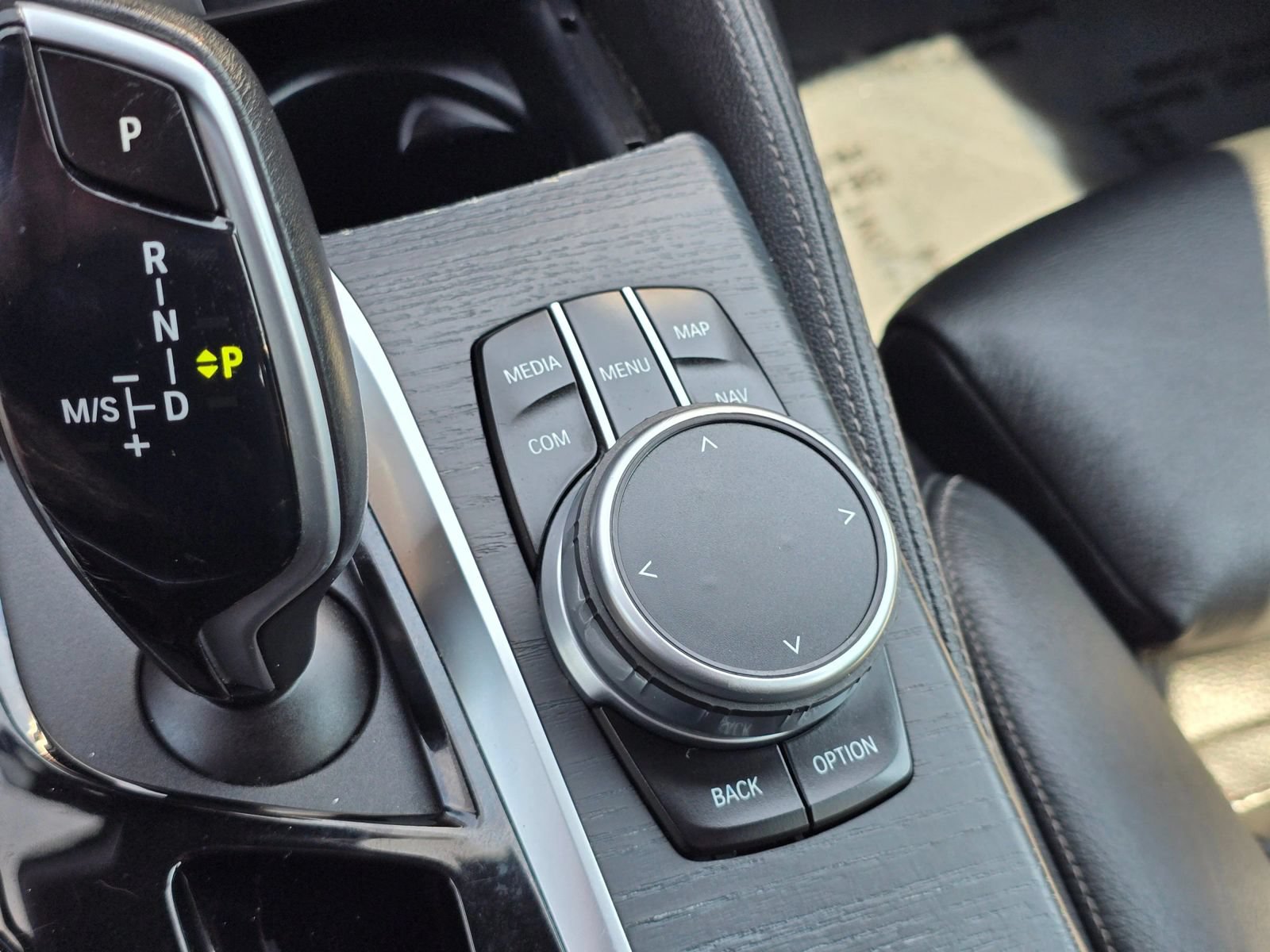 Used 2021 BMW 530i xDrive AWD/4WD image 38