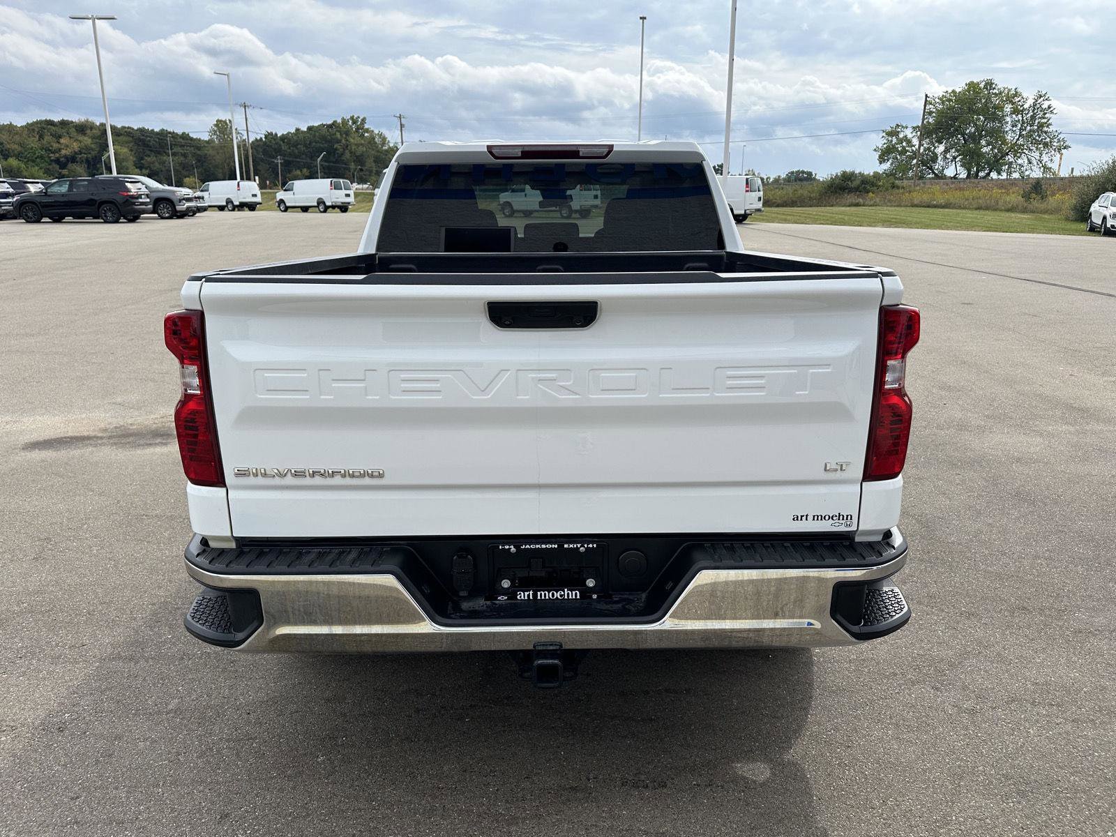 Used 2024 Chevrolet Silverado 1500 LT image 4
