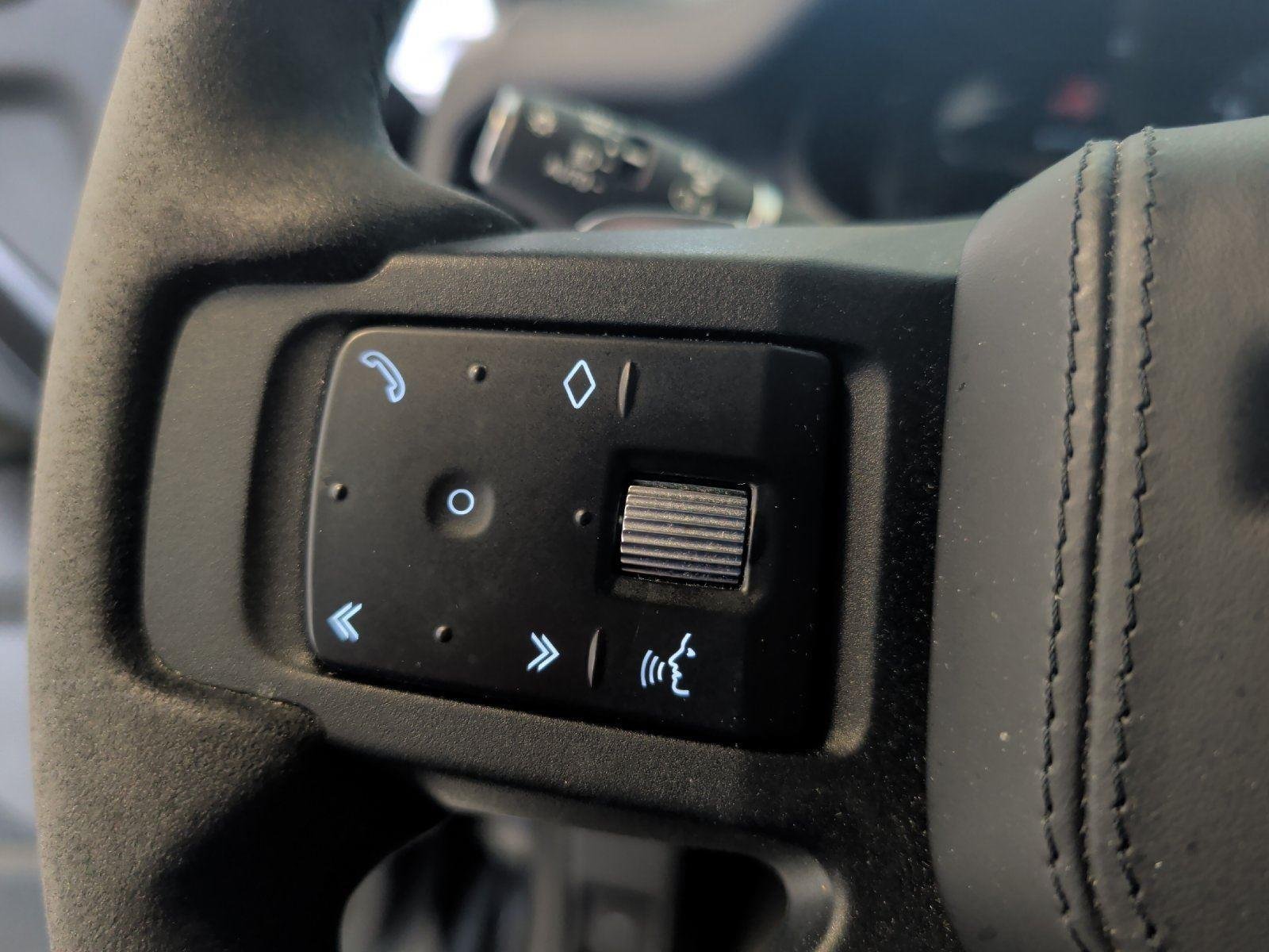 Used 2023 Land Rover Defender 110 Carpathian Edition AWD/4WD image 19