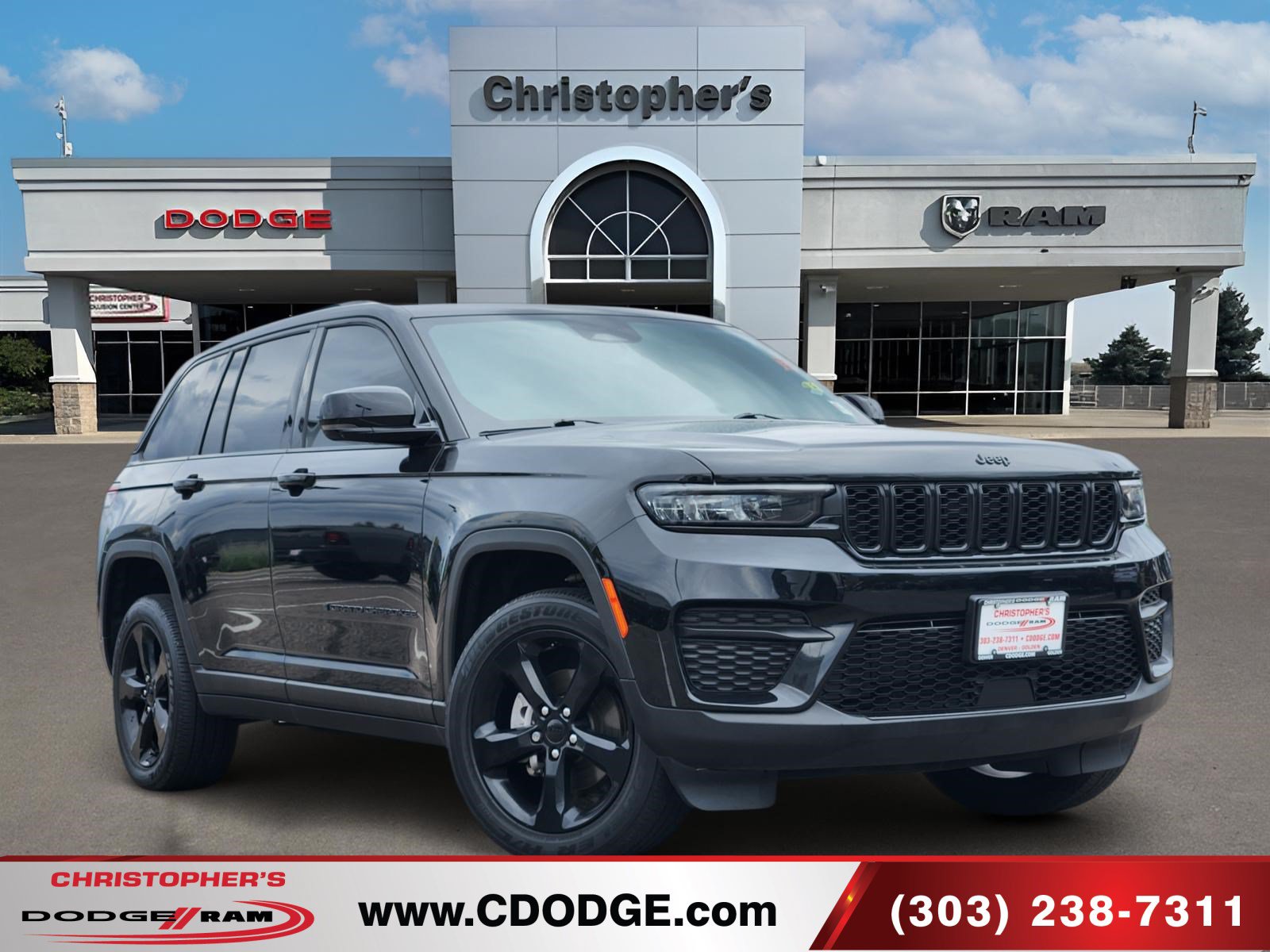Used 2023 Jeep Grand Cherokee Altitude