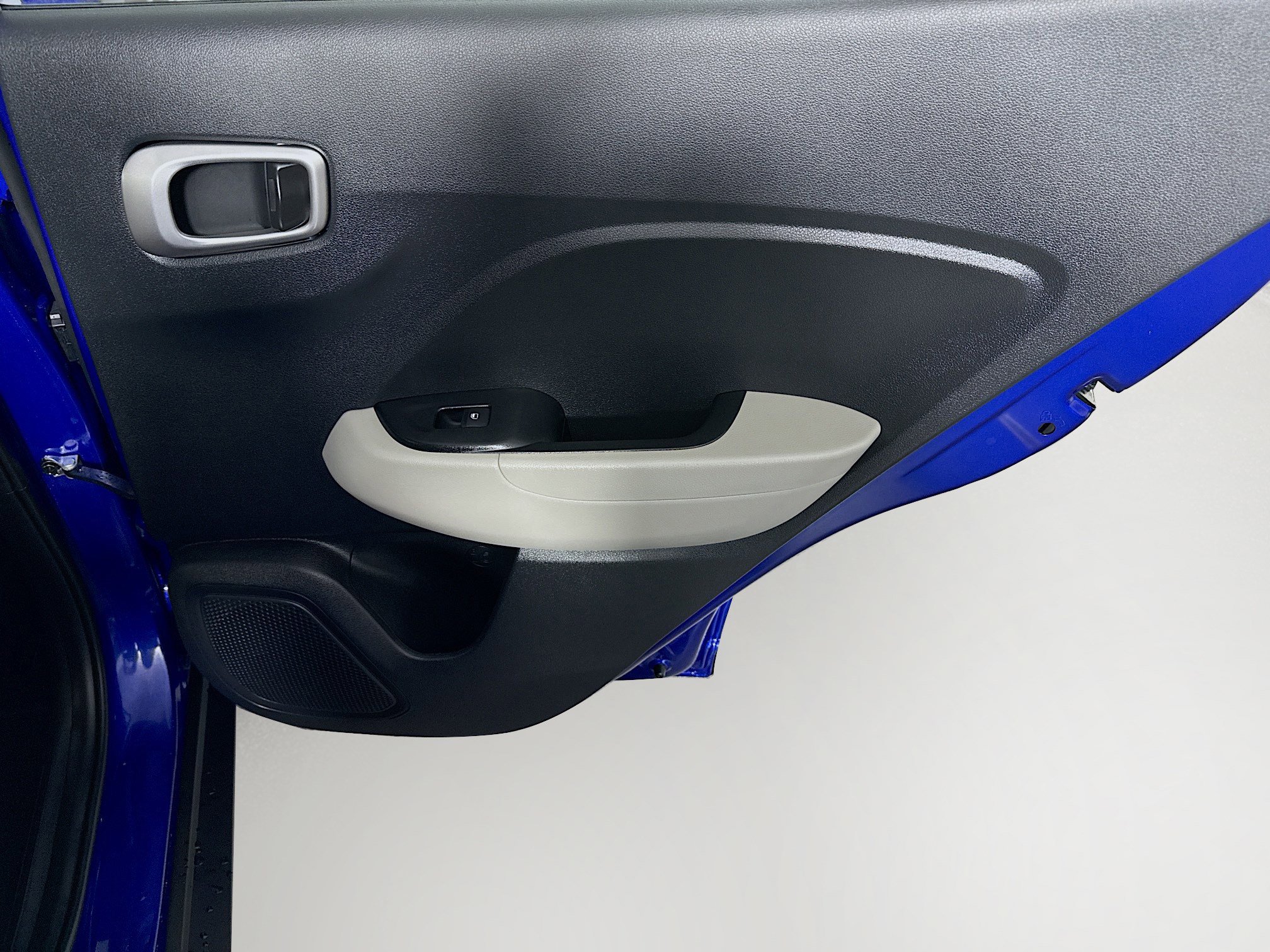 Used 2026 Hyundai Venue SEL image 28