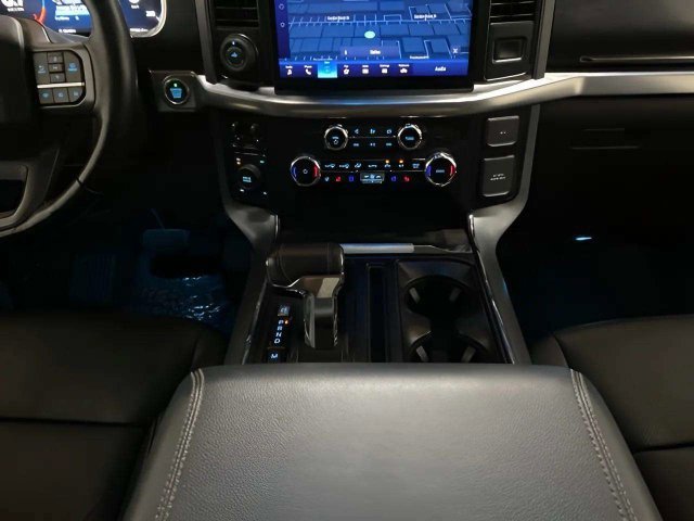 Used 2023 Ford F150 Lariat AWD/4WD image 11