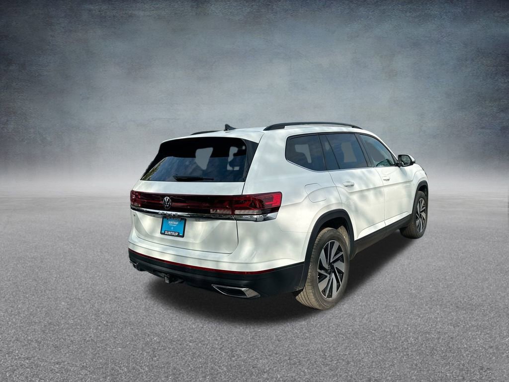 Used 2025 Volkswagen Atlas SE image 32