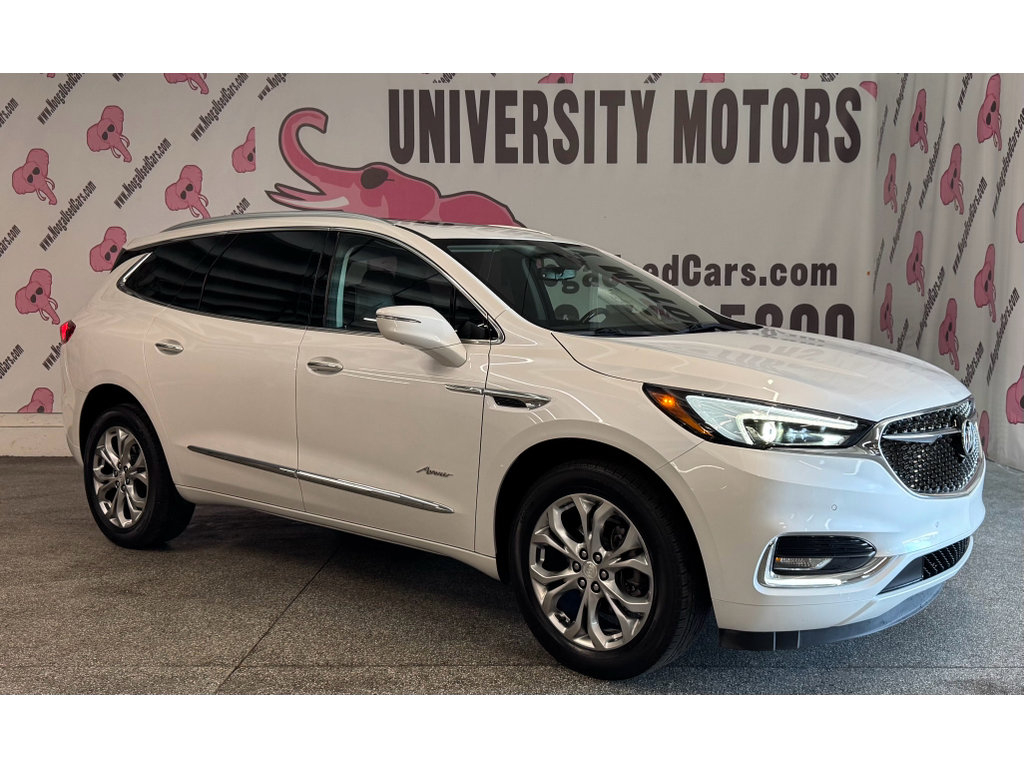 Used 2021 Buick Enclave Avenir w/ Avenir Technology Package FWD image 3