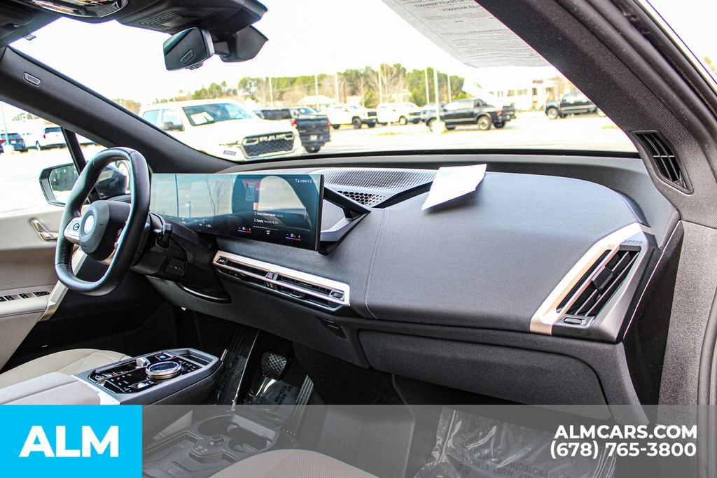 Used 2023 BMW iX xDrive50 w/ Convenience Package image 25