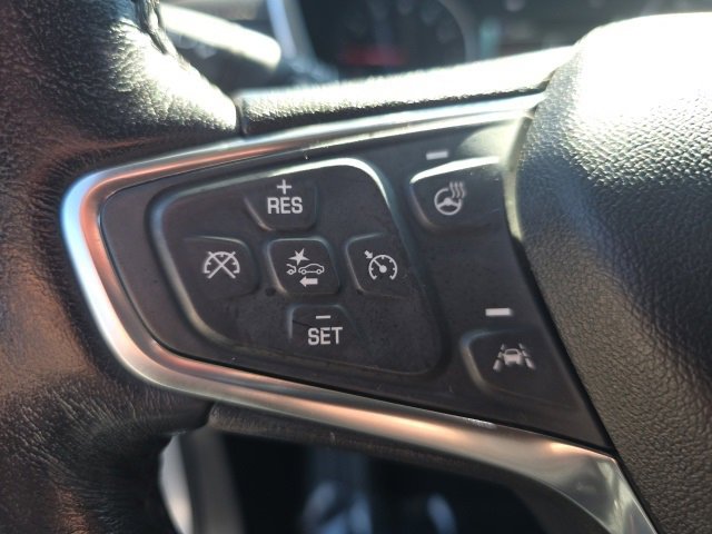 Used 2018 Chevrolet Equinox Premier image 18