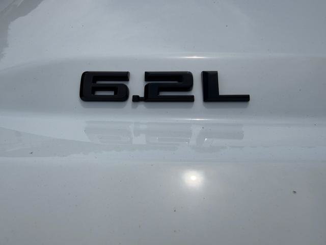 New 2026 Chevrolet Silverado 1500 RST w/ Redline Edition AWD/4WD image 10