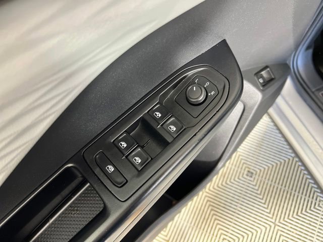 Used 2024 Volkswagen Taos S image 12