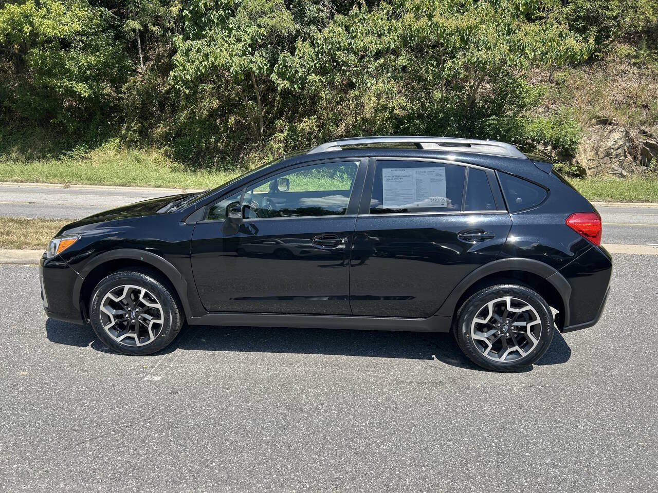 Used 2016 Subaru Crosstrek 2.0i Limited image 5