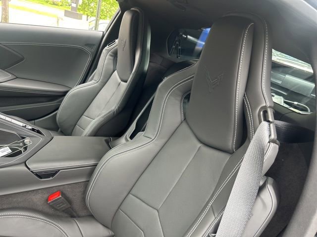 New 2025 Chevrolet Corvette E-Ray image 14