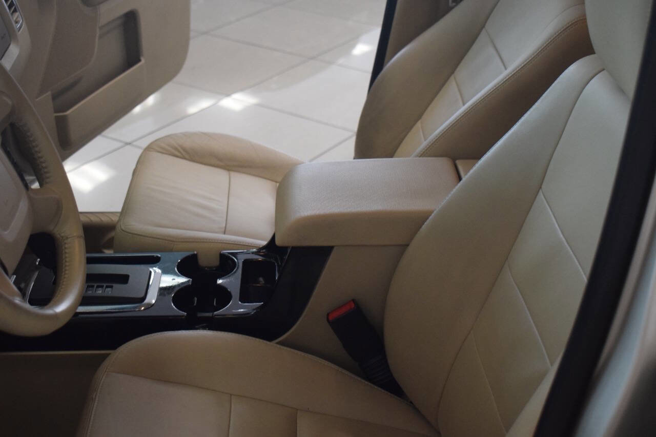 Used 2010 Ford Escape Limited AWD/4WD image 63