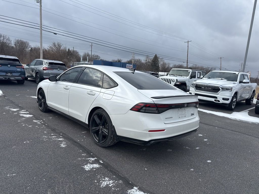 Used 2024 Honda Accord Sport image 5