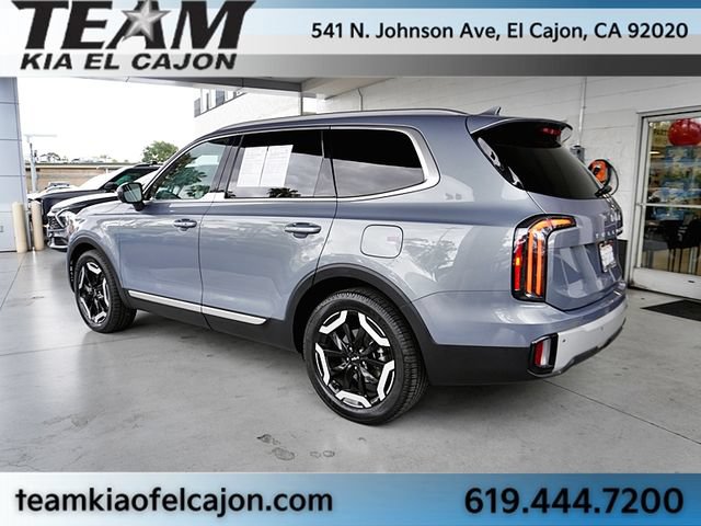Used 2024 Kia Telluride EX FWD image 7