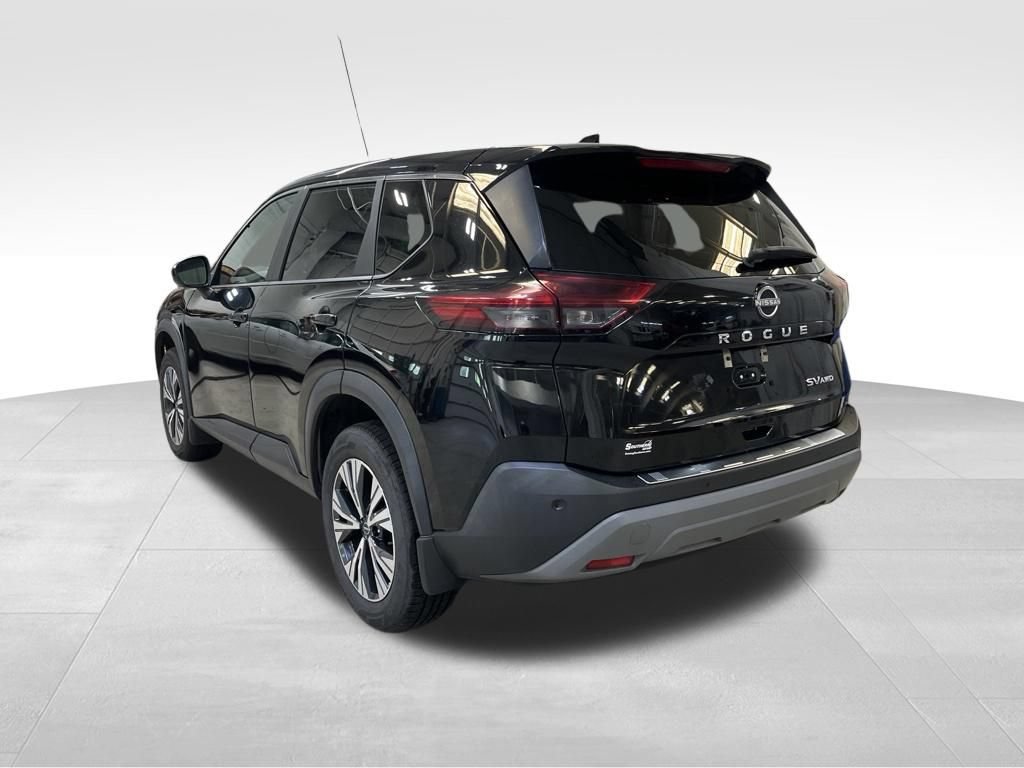 Used 2023 Nissan Rogue SV AWD/4WD image 3