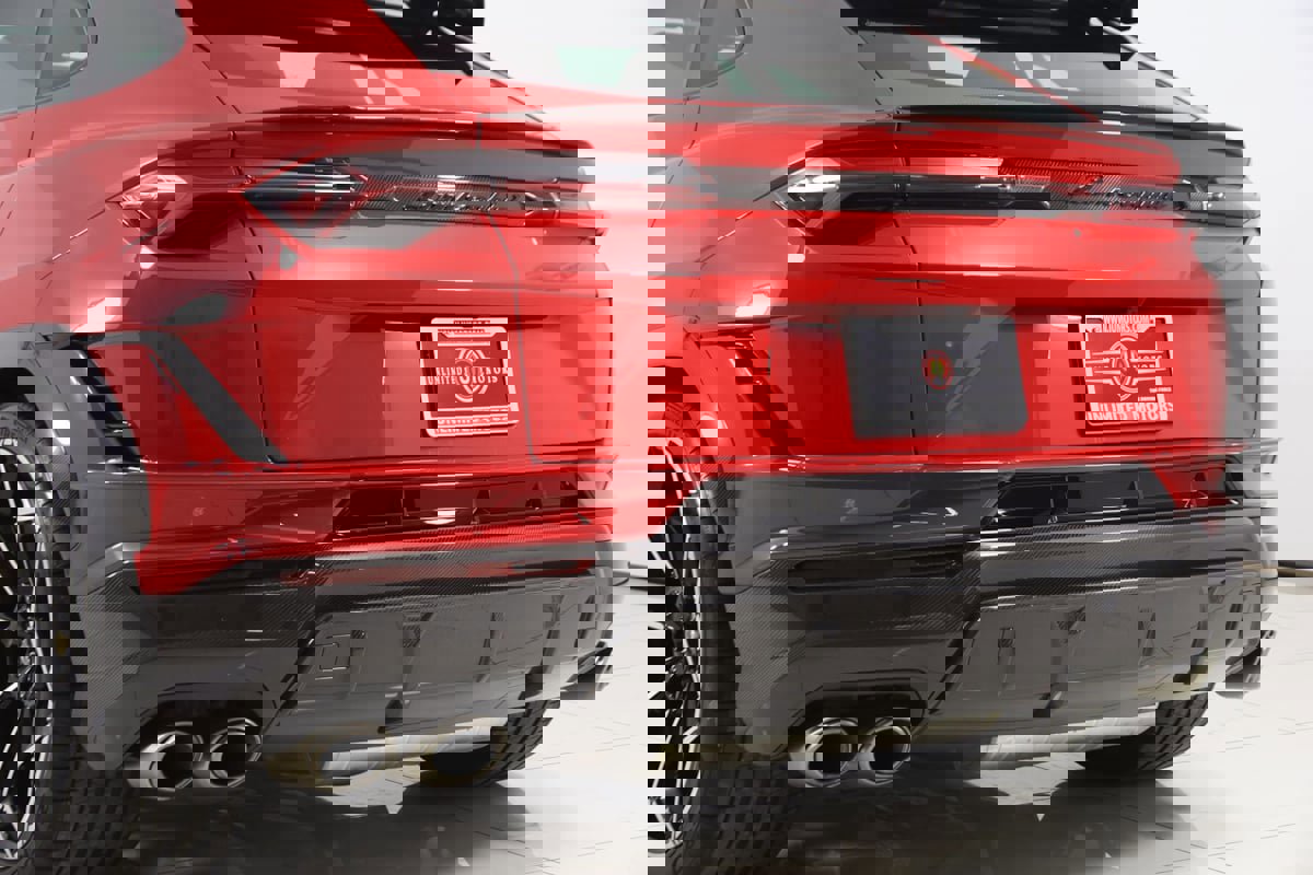 Used 2024 Lamborghini Urus Performante image 42