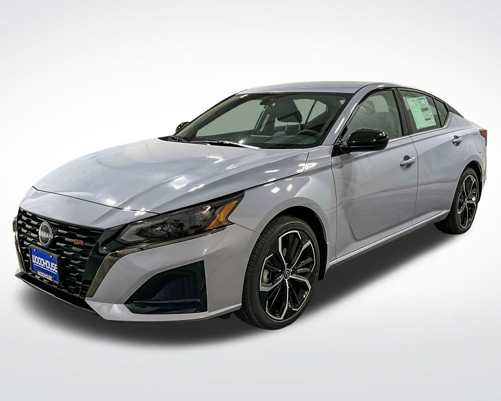 Certified 2025 Nissan Altima 2.5 SR AWD/4WD image 1