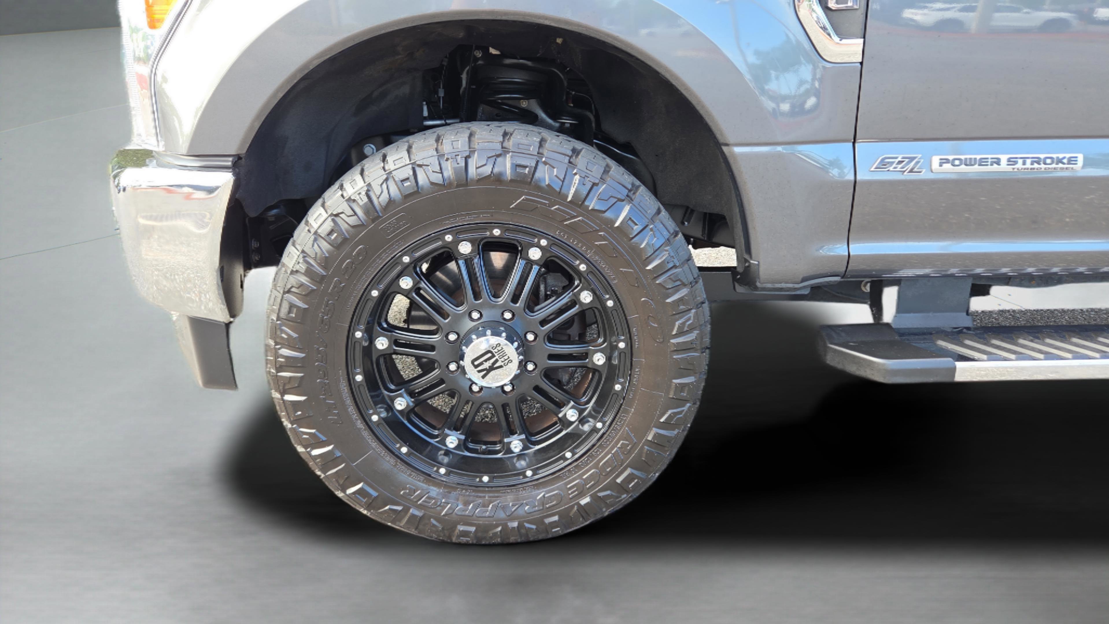 Used 2018 Ford F250 Lariat w/ Lariat Ultimate Package image 31