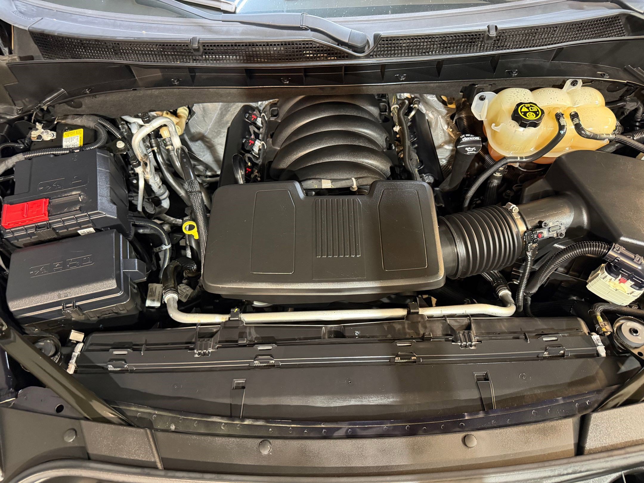 Certified 2023 Cadillac Escalade ESV Premium Luxury image 60